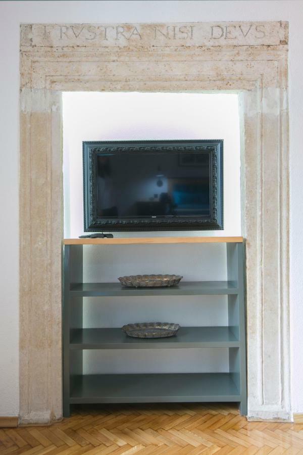 P.S. Cattaro Apartments ภายนอก รูปภาพ
