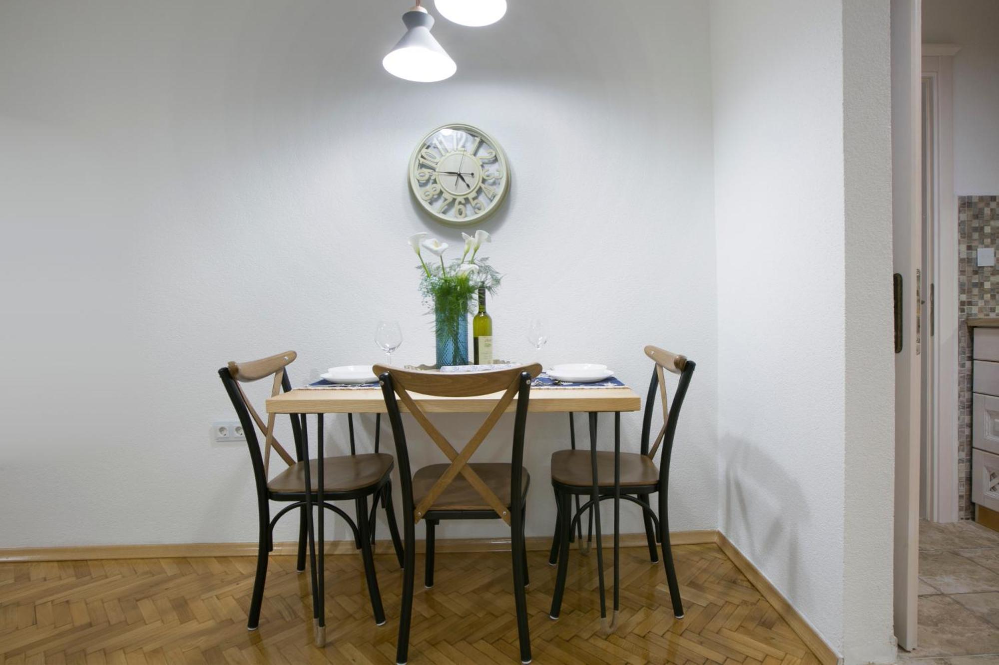 P.S. Cattaro Apartments ภายนอก รูปภาพ